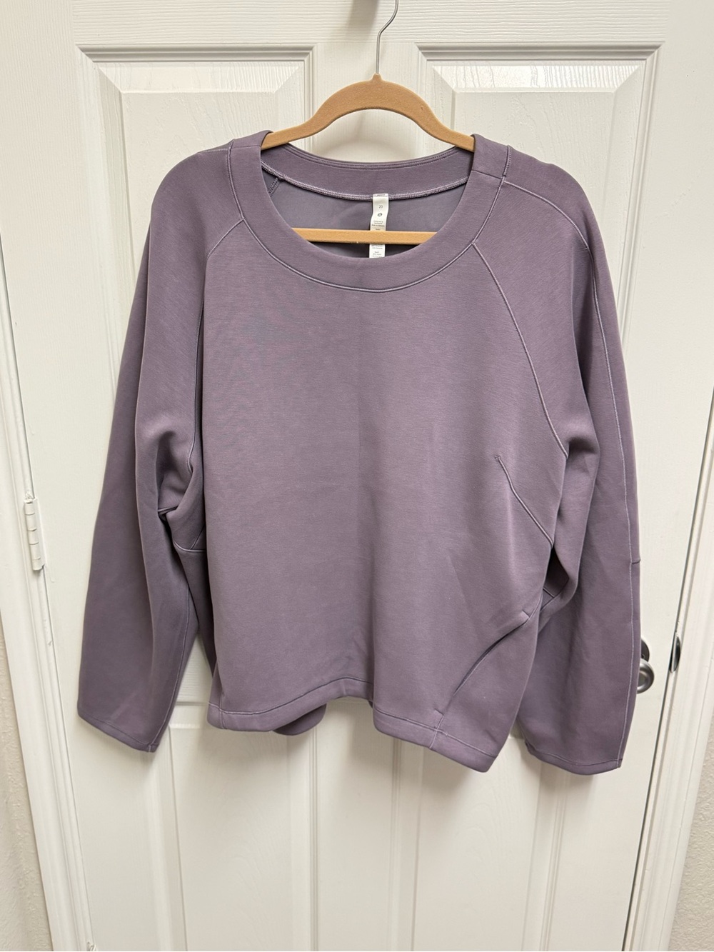 Lululemon Purple Softstreme Sweater - Picture 1 of 10
